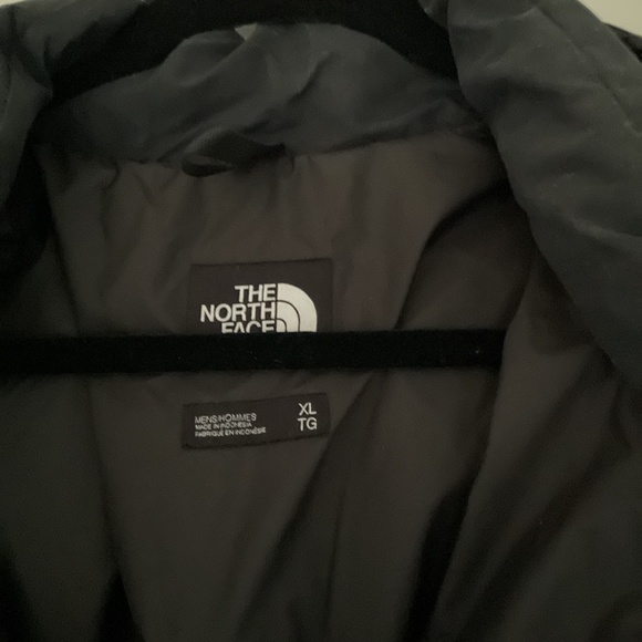 The North Face down filled men’s coat - Picture 3 of 3